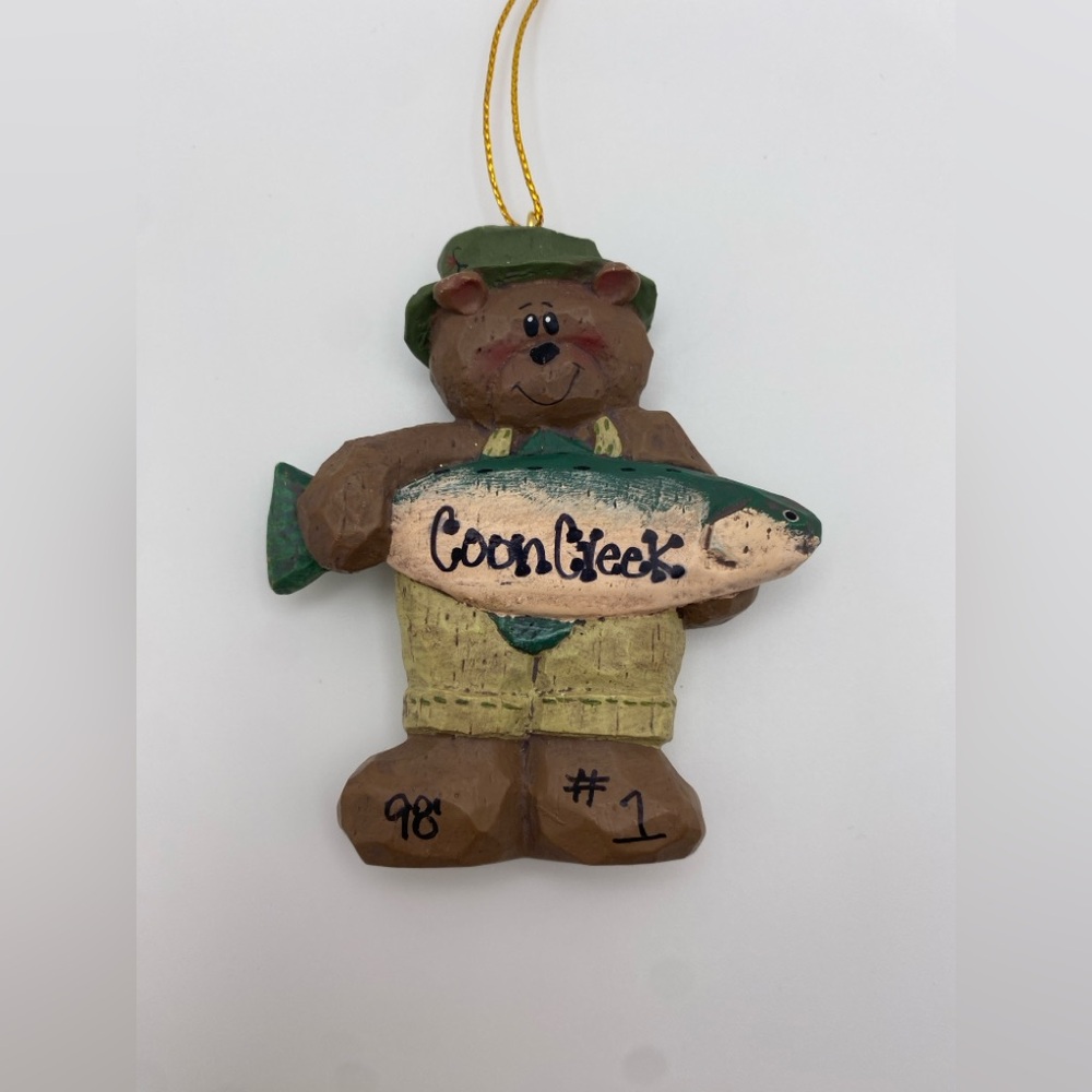 Coon Creek ‘98 Bear With Fish Christmas Ornament Resin